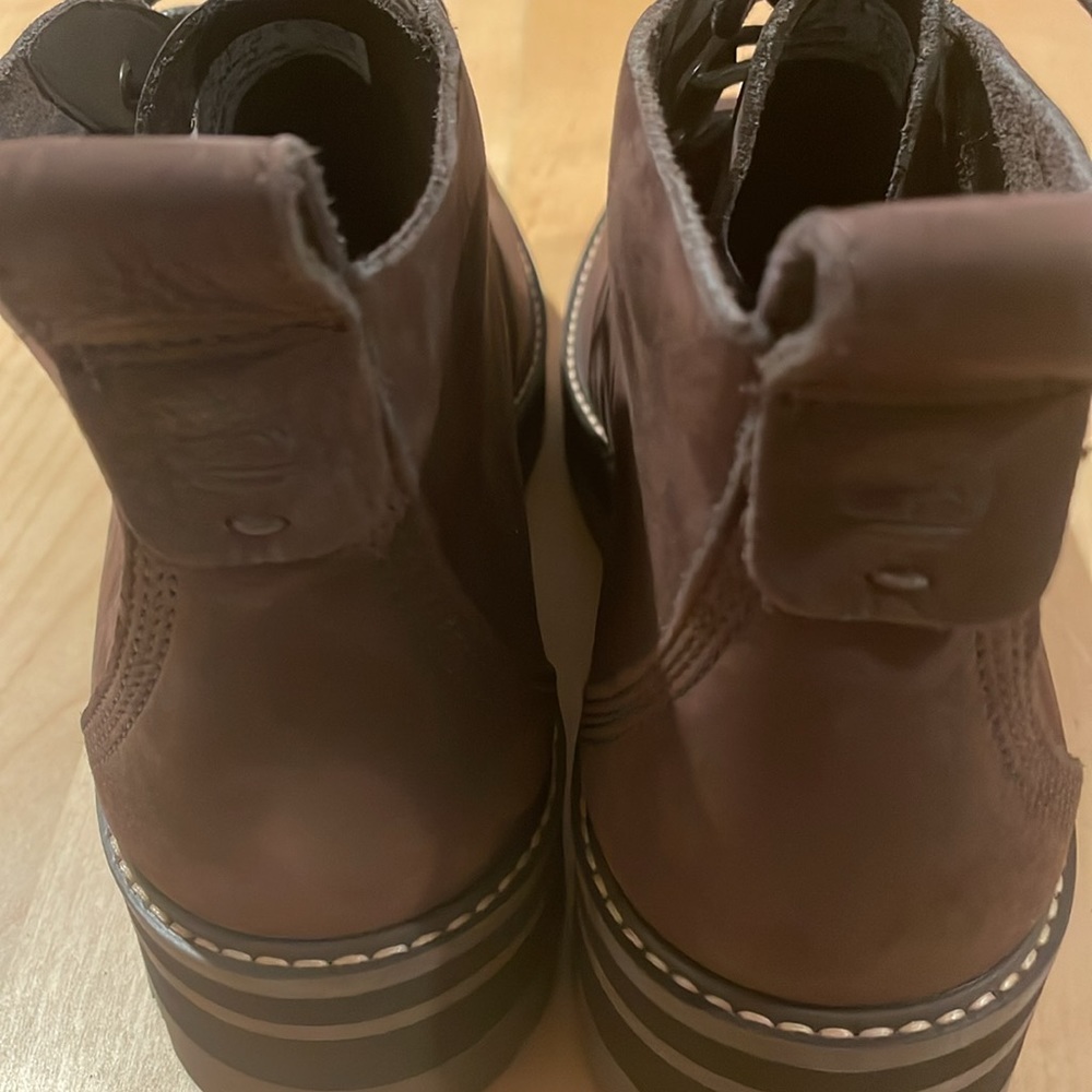 TIMBERLAND Courmayeur Valley Desert Lug Sole Boots Women’s size 9 NWOT - Picture 5 of 7